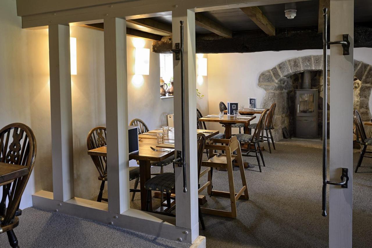 Eversfield Organic At The Ring Of Bells Inn North Bovey Exterior photo
